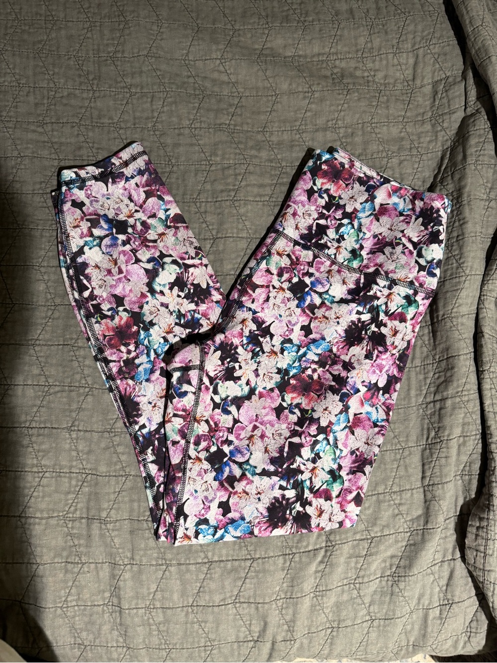 RBX Floral Workout Leggings in Pink, Purple & Blue XL so soft